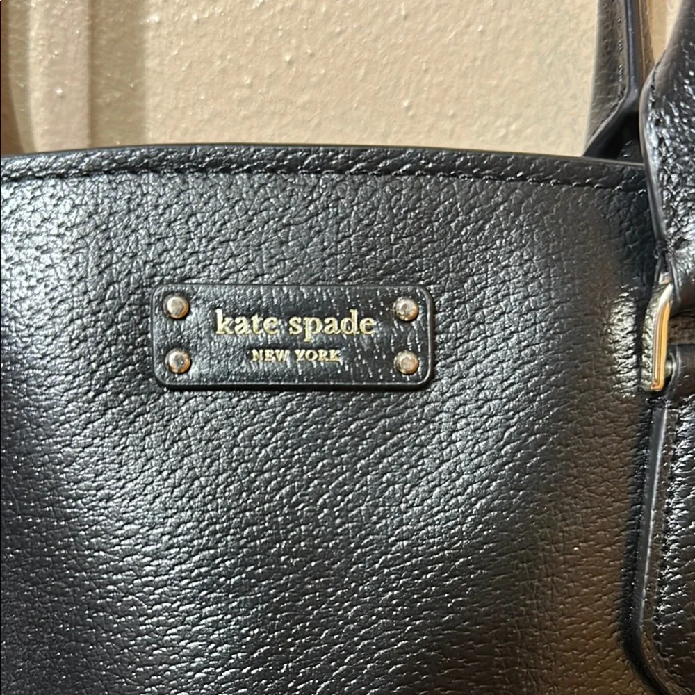Kate Spade Black Leather Tote Bag 🔥 - Picture 2 of 6